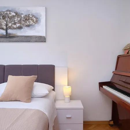 Sunny Lägenhet Split