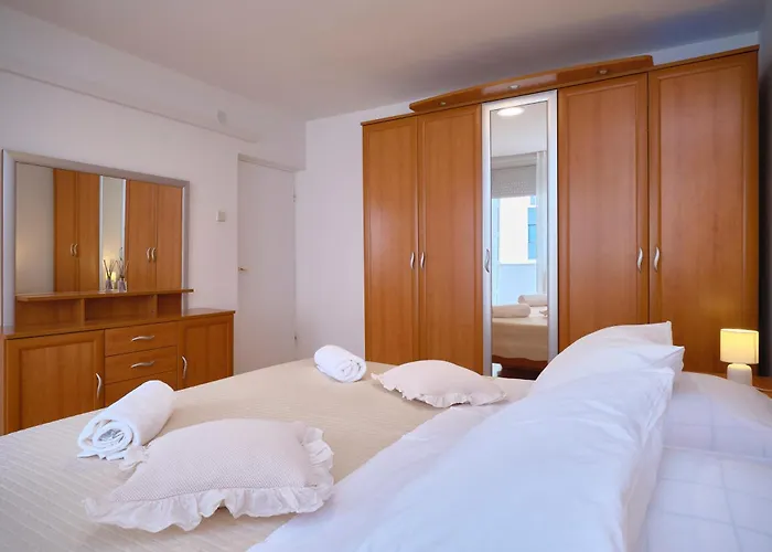 Sunny Lägenhet Split